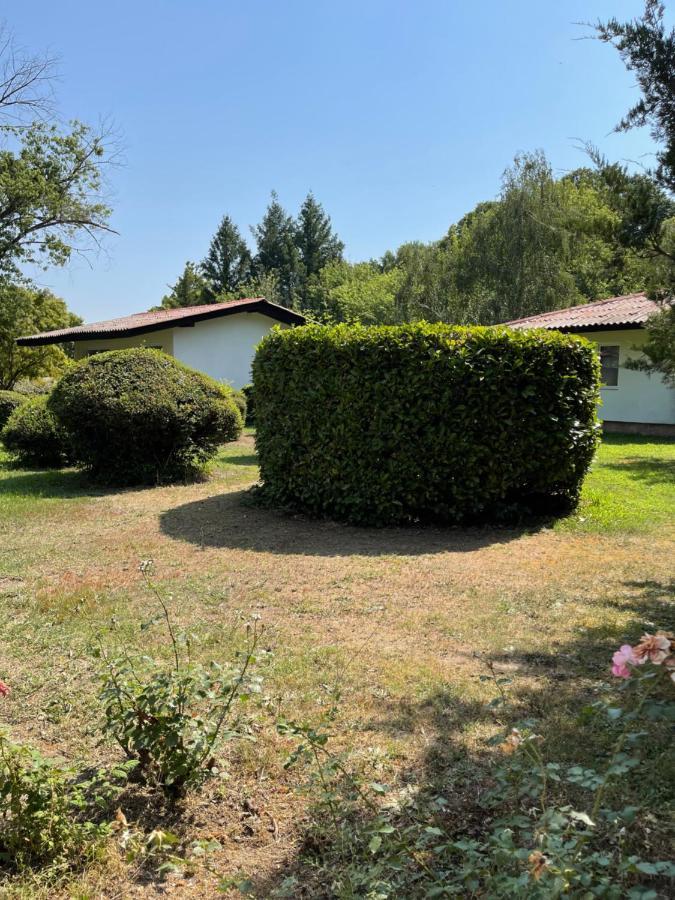 Fuk-Tak'S Bungalow Dojran ภายนอก รูปภาพ