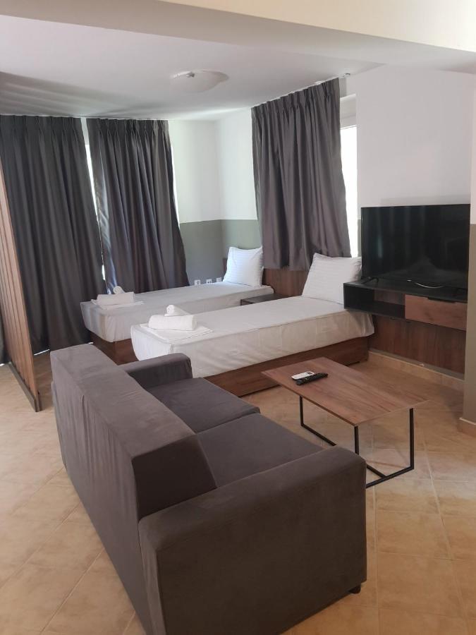 Fuk-Tak'S Bungalow Dojran ภายนอก รูปภาพ