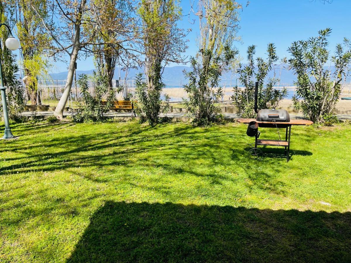 Fuk-Tak'S Bungalow Dojran ภายนอก รูปภาพ